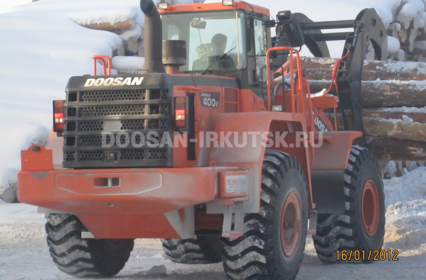 Фронтальный лесопогрузчик DOOSAN DL 550A (3 SP)