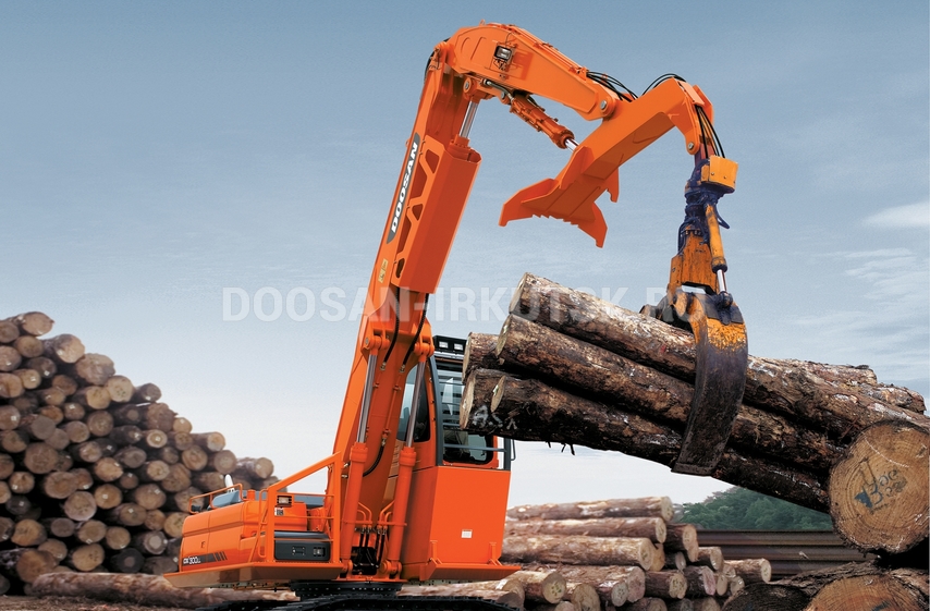 Бревноперегружатель гусеничный DOOSAN DX 300 LL