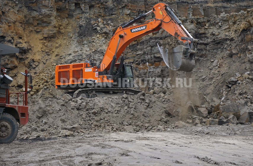 Doosan DX 800 LCA - купить карьерный экскаватор у официального дилера