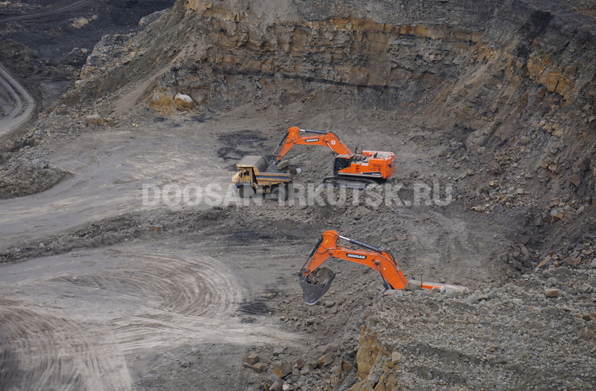 Doosan DX 800 LCA - купить карьерный экскаватор у официального дилера