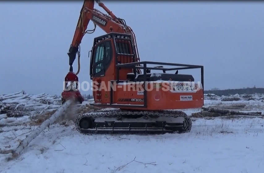 Экскаватор-харвестер-процессор DOOSAN DX 300