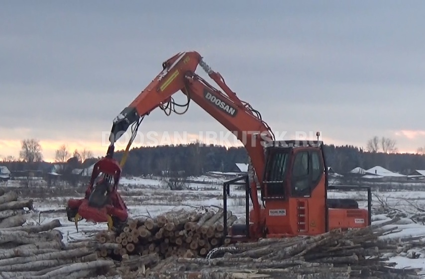 Экскаватор-харвестер-процессор DOOSAN DX 300